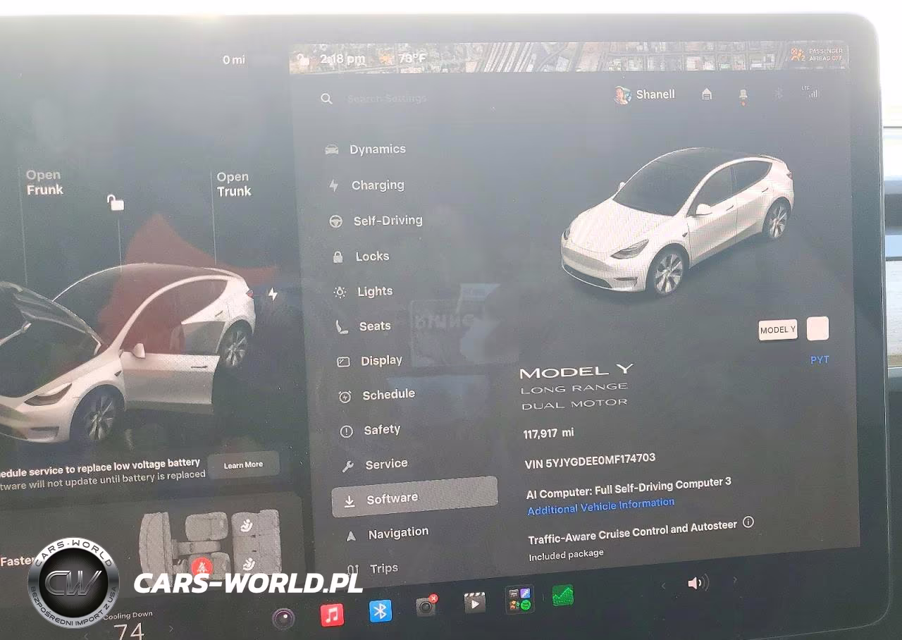 2021 Tesla Model Y VIN:5YJYGDEE0MF174703 - 9
