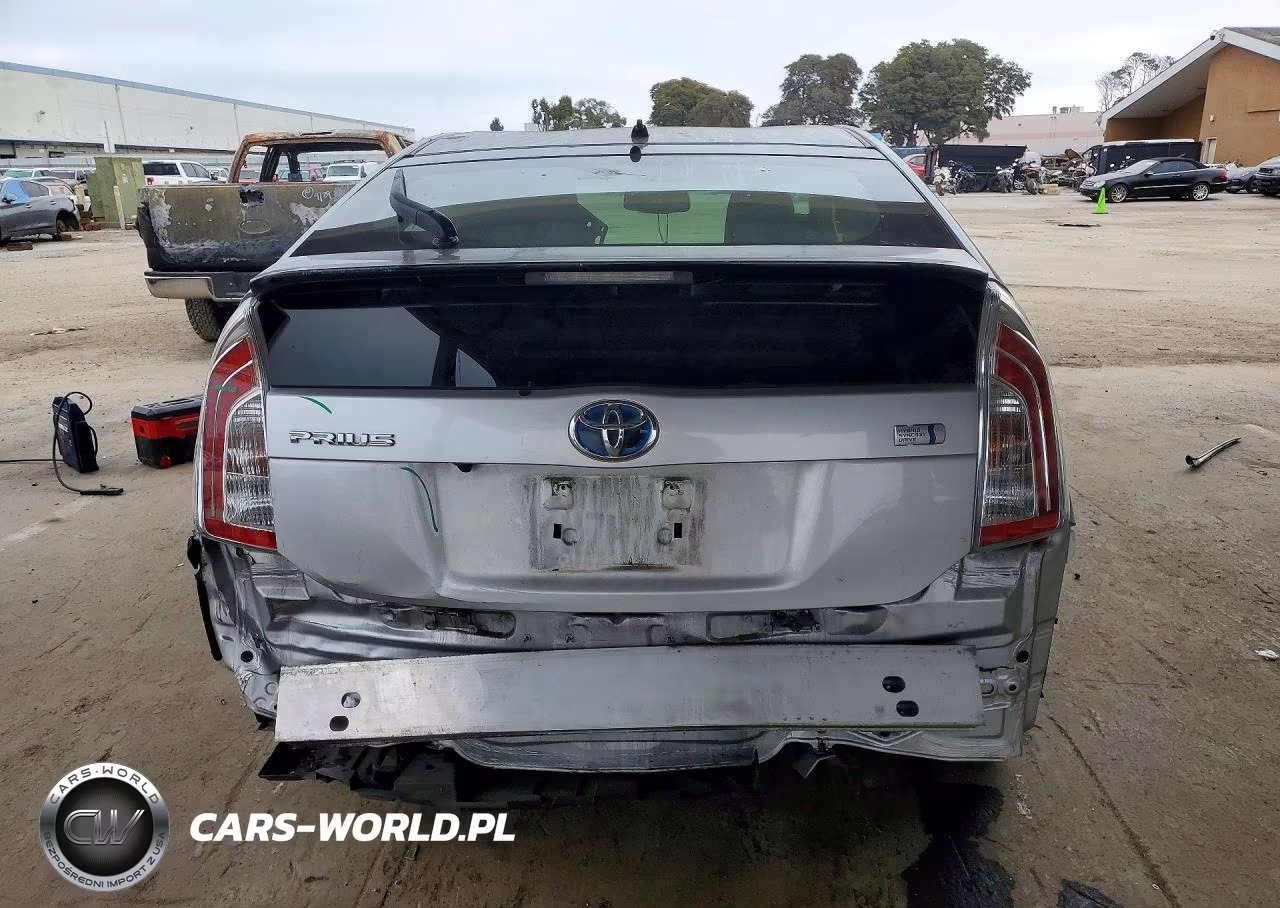 2012 Toyota Prius Two VIN:JTDKN3DUXC1544707 - 6
