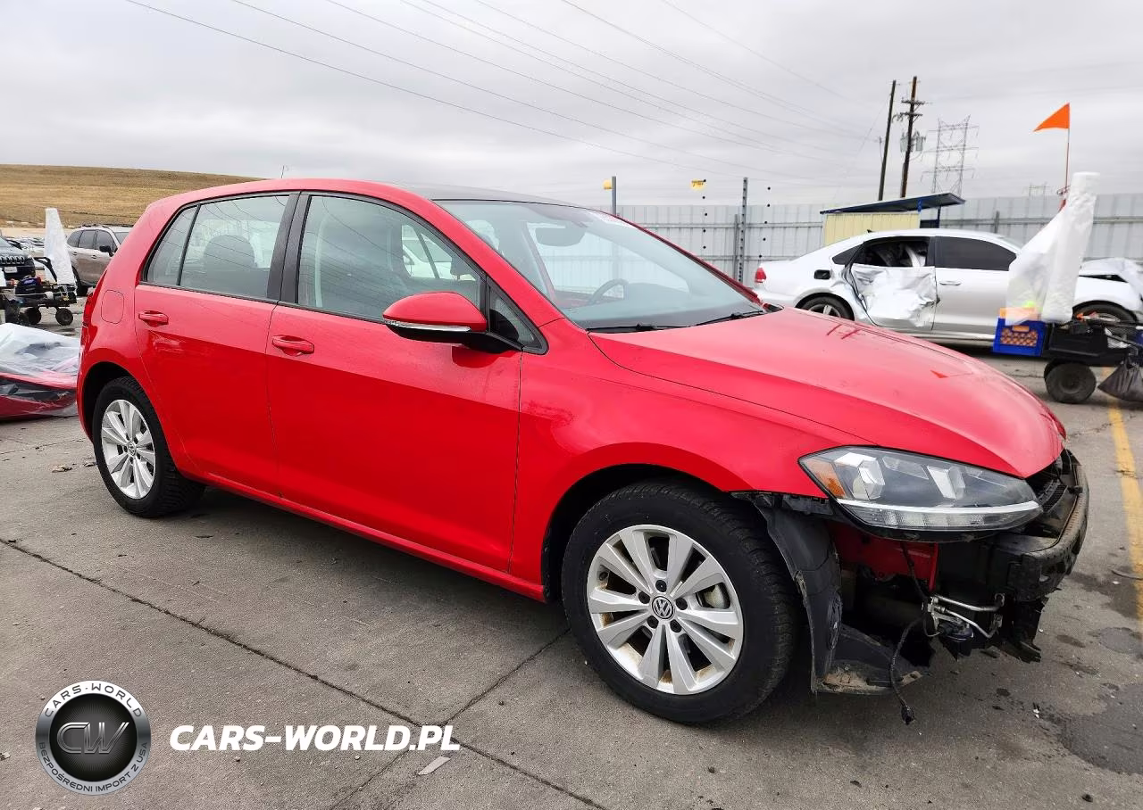 2018 Volkswagen Golf S VIN:3VWG17AUXJM282245 - 4