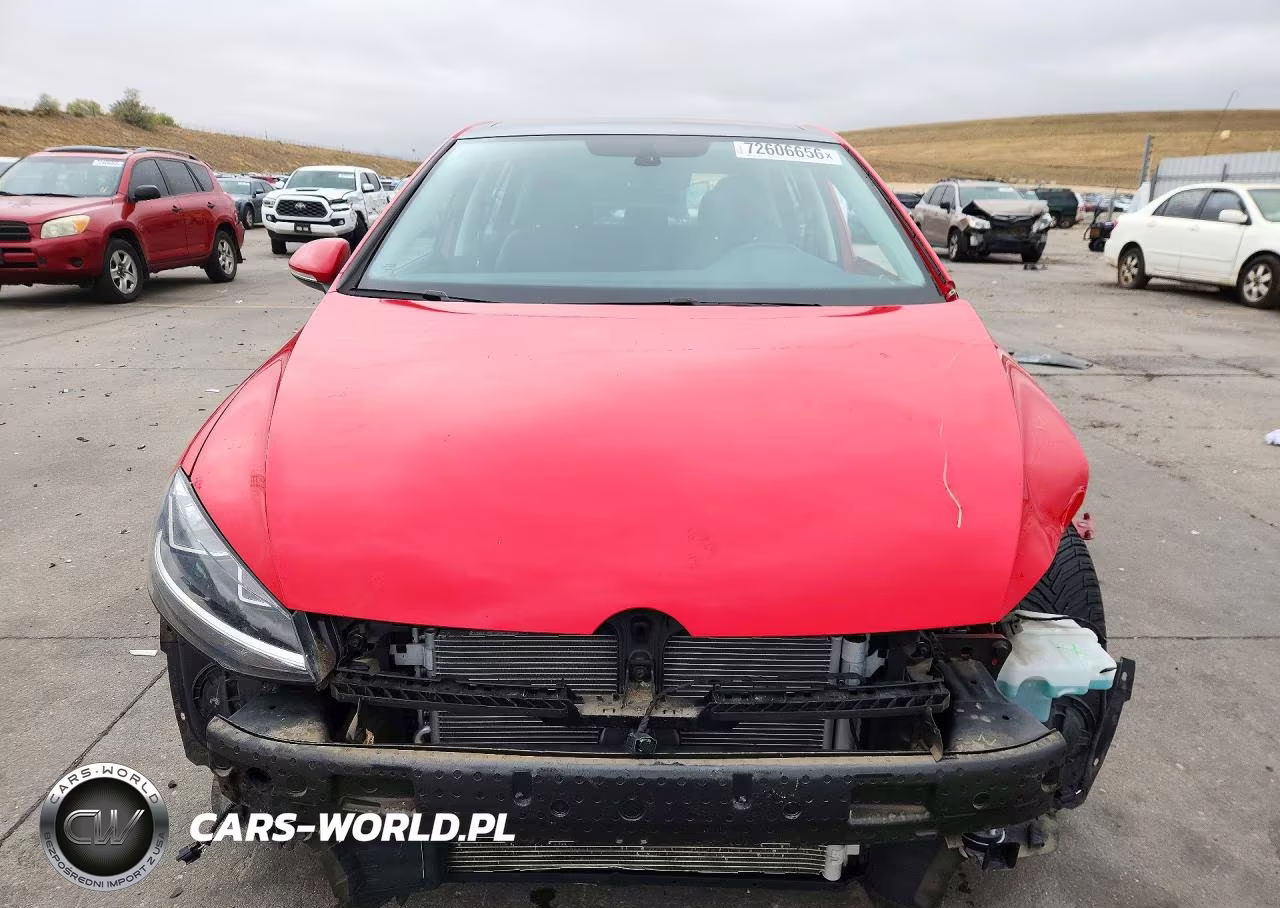 2018 Volkswagen Golf S VIN:3VWG17AUXJM282245 - 5