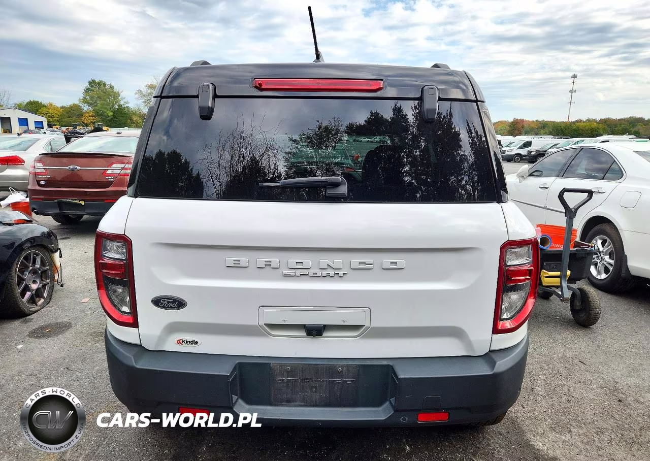 2021 Ford Bronco Sport Outer Banks VIN:3FMCR9C69MRB14507 - 6