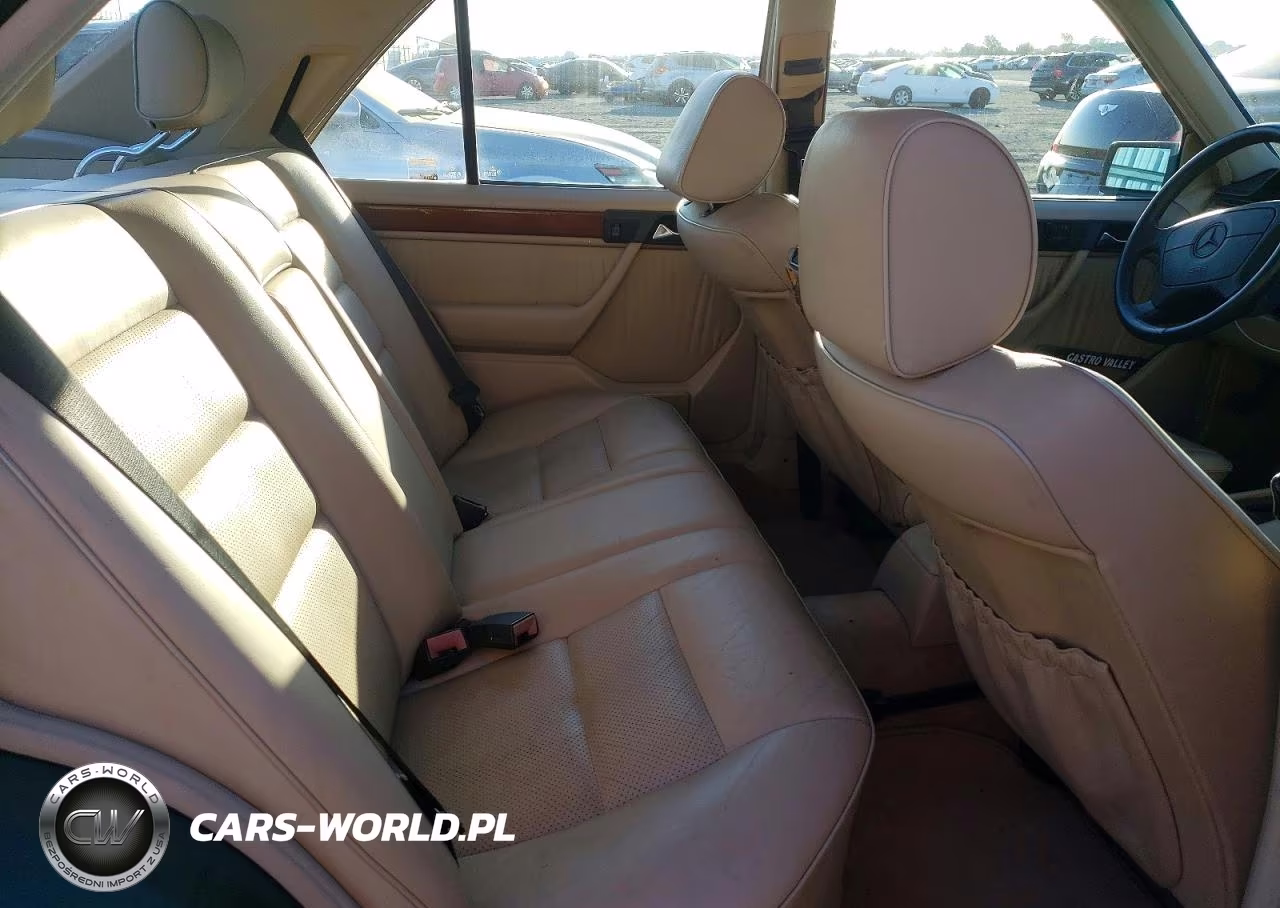 1995 Mercedes-Benz E 300D VIN:WDBEB31E6SC153364 - 10