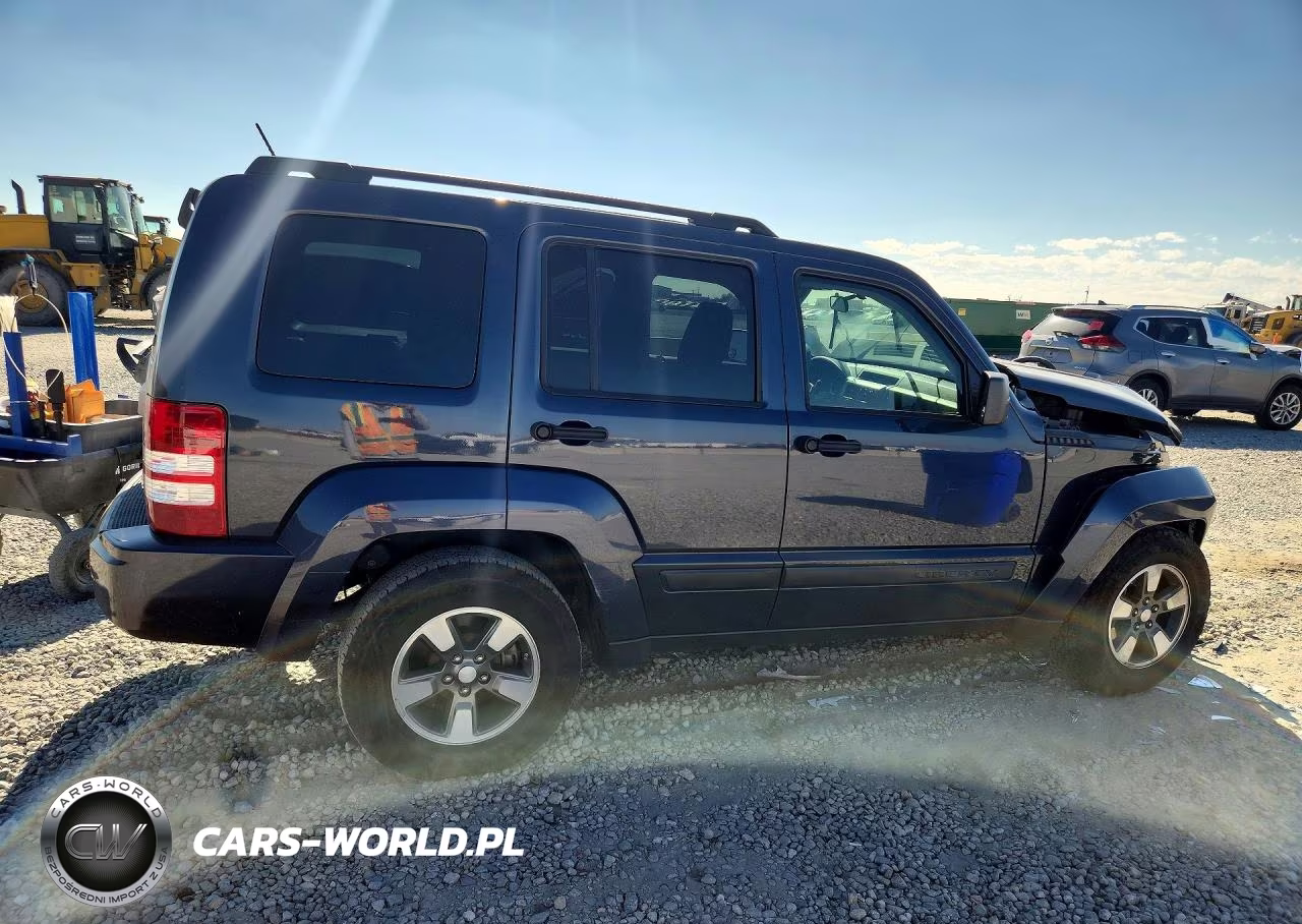 2008 Jeep Liberty Sport VIN:1J8GN28K38W288356 - 3