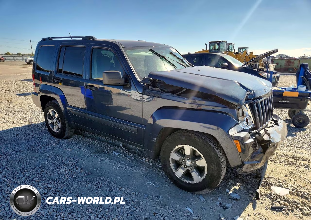 2008 Jeep Liberty Sport VIN:1J8GN28K38W288356 - 4