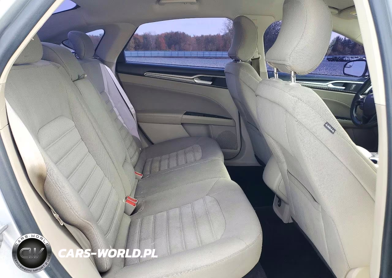 2018 Ford Fusion Se VIN:3FA6P0H7XJR182577 - 10