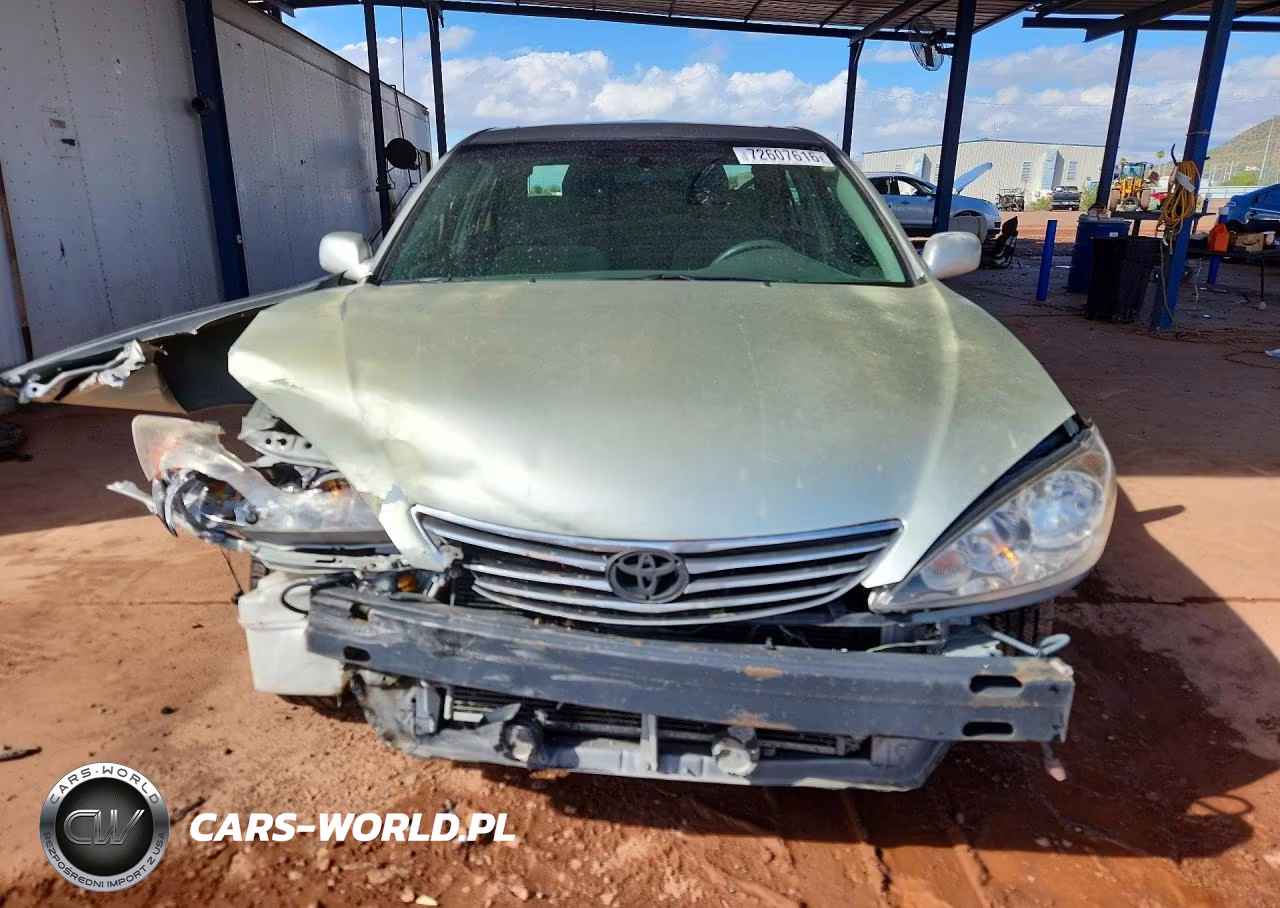 2005 Toyota Camry Le VIN:4T1BE30K85U979792 - 5