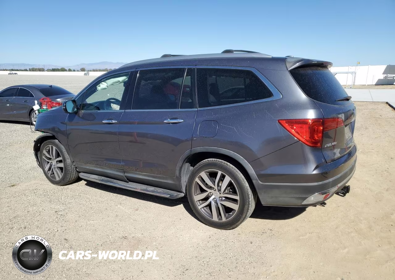 2016 Honda Pilot Touring VIN:5FNYF5H92GB009540 - 2
