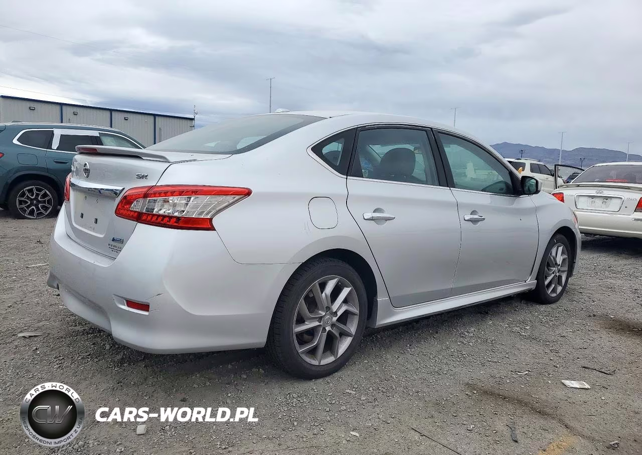 2014 Nissan Sentra Sr VIN:3N1AB7AP7EL641811 - 3