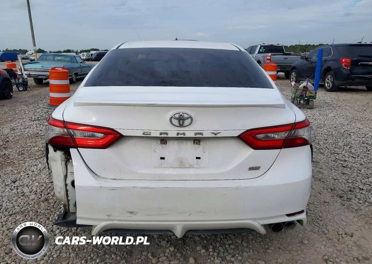 2018 Toyota Camry Se VIN:4T1B11HK3JU065173 - 6
