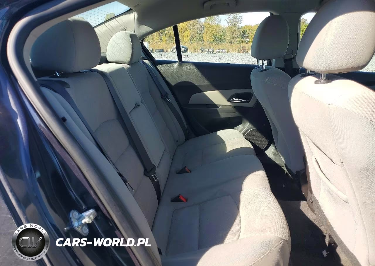 2015 Chevrolet Cruze Lt VIN:1G1PC5SB9F7270984 - 10