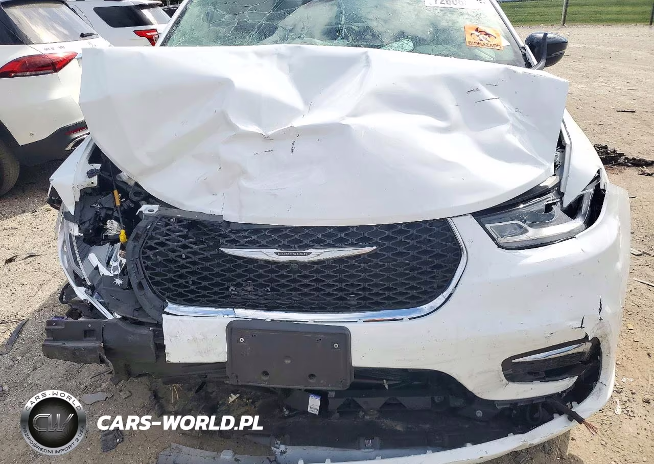 2024 Chrysler Pacifica Touring L VIN:2C4RC1BG6RR167383 - 12