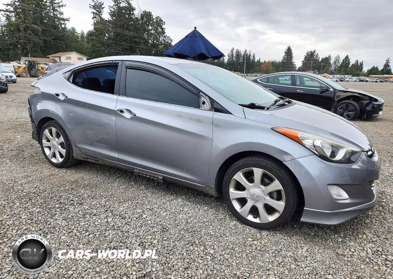 2013 Hyundai Elantra Limited VIN:KMHDH4AE1DU918040 - 4