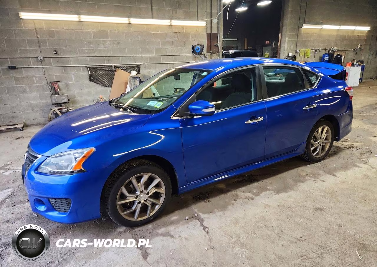 2015 Nissan Sentra Sr – zdjęcie 1 z 12