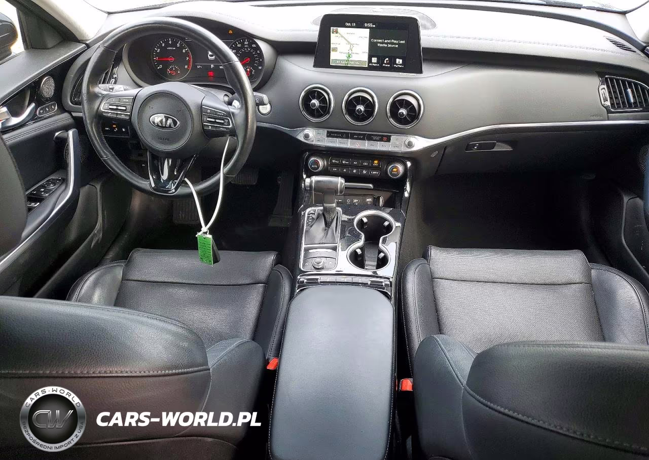 2018 Kia Stinger Premium VIN:KNAE25LA4J6024508 - 8