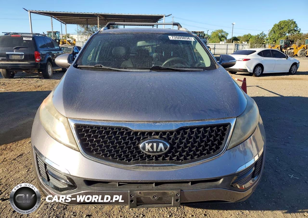 2015 Kia Sportage Lx VIN:KNDPB3ACXF7679049 - 5