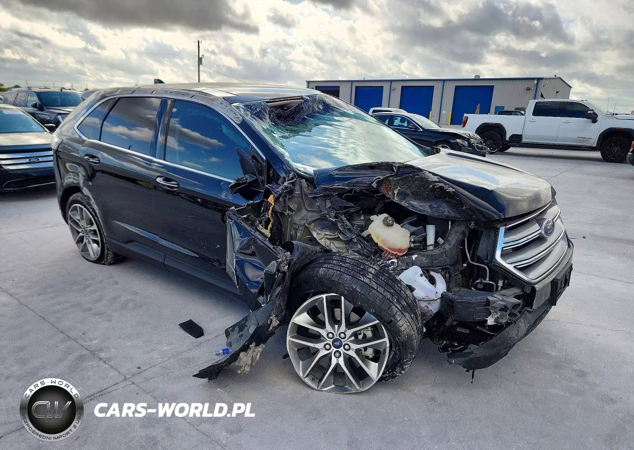 2018 Ford Edge Titanium VIN:2FMPK3K83JBC51300 - 4