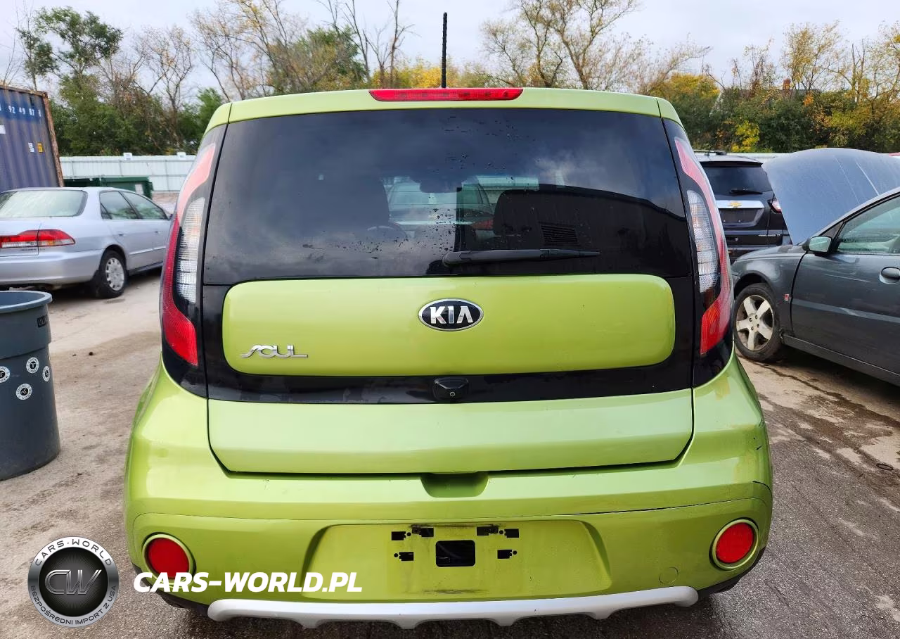 2017 Kia Soul + VIN:KNDJP3A50H7882883 - 6
