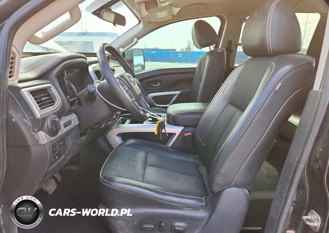 2017 Nissan Titan Pro-4X VIN:1N6AA1E50HN556154 - 7
