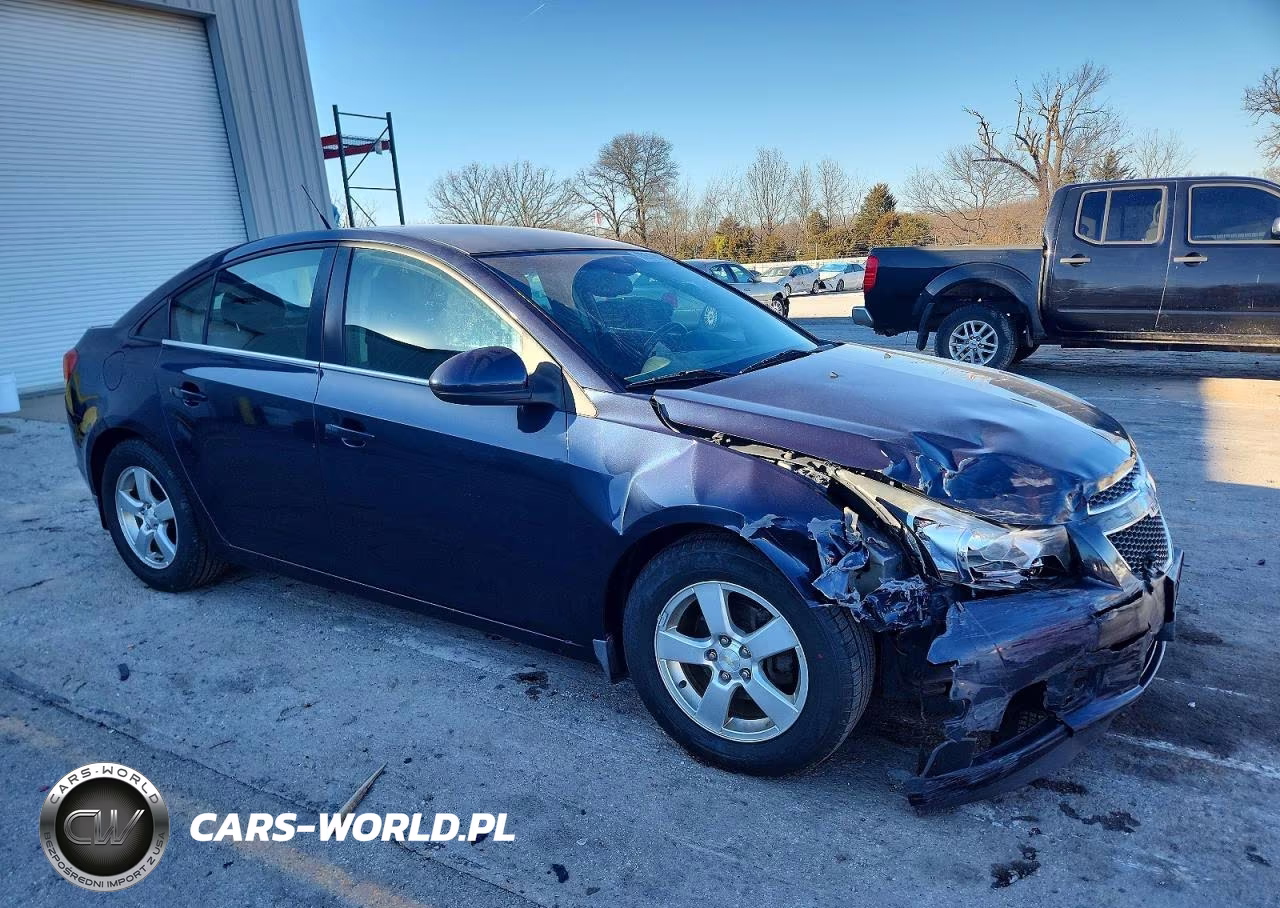 2014 Chevrolet Cruze Lt VIN:1G1PC5SB0E7420446 - 4