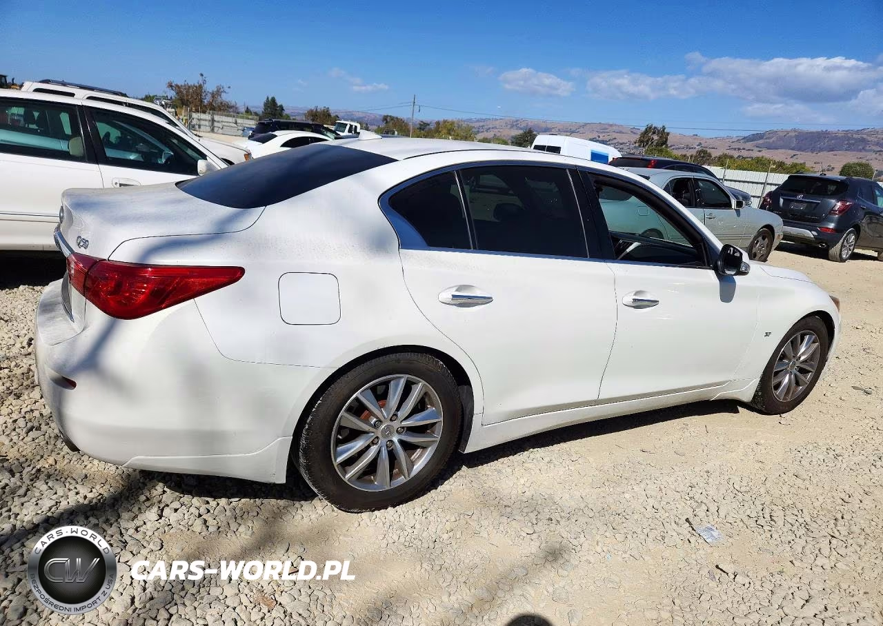 2014 Infiniti Q50 Premium VIN:JN1BV7AP0EM684971 - 3