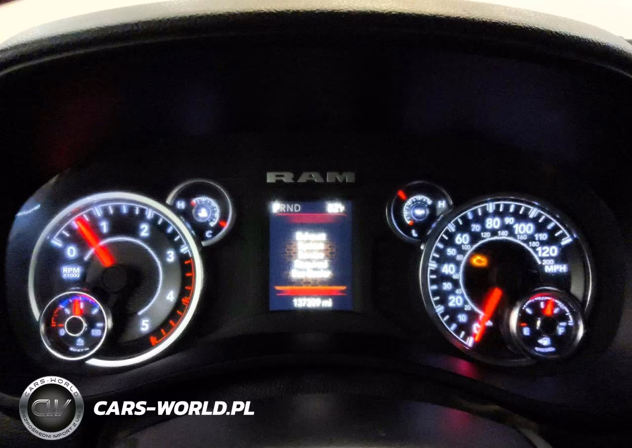 2024 Ram 3500 VIN:3C7WRTCL1RG110493 - 9