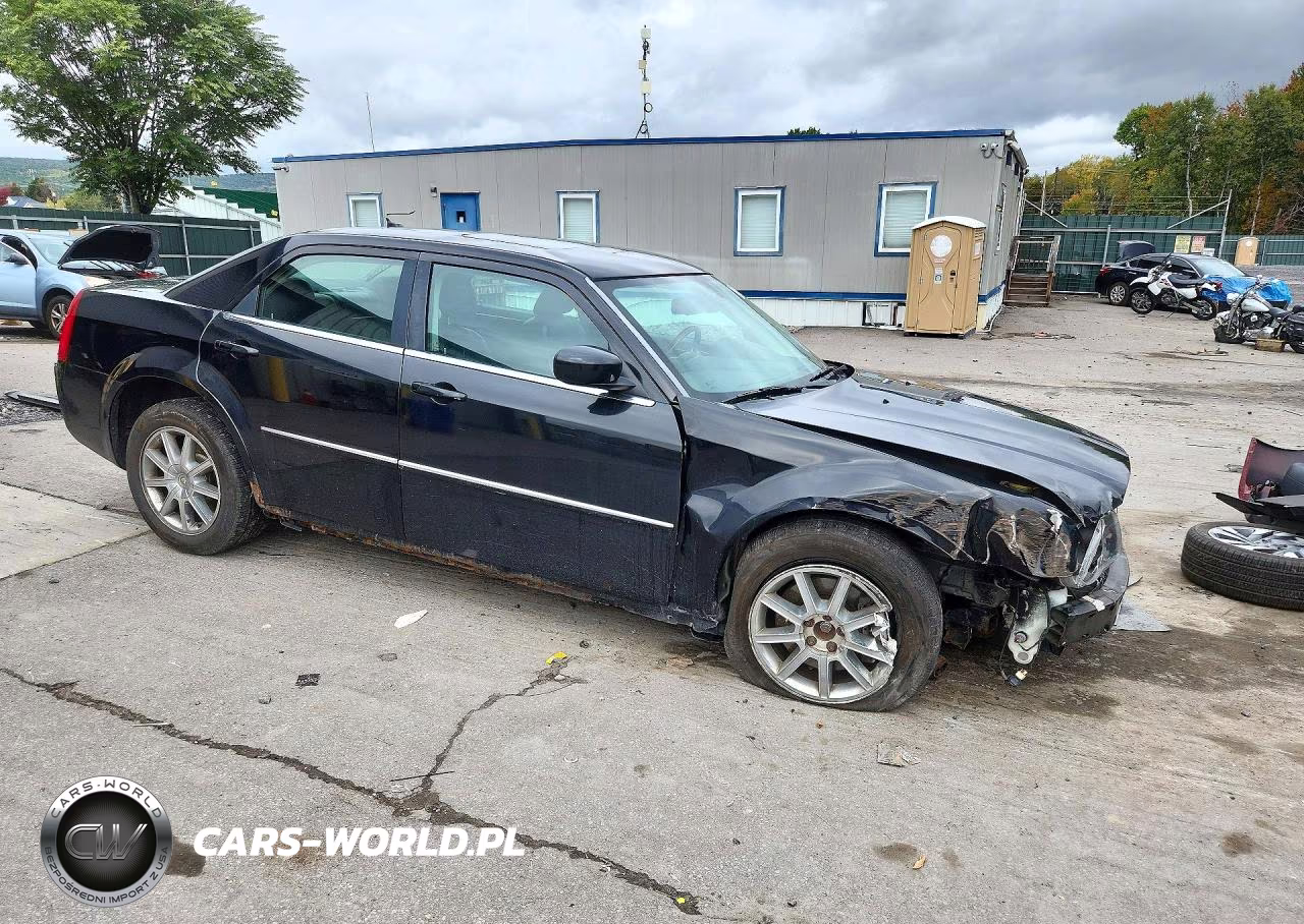 2008 Chrysler 300 Limited VIN:2C3LK33G08H202012 - 4
