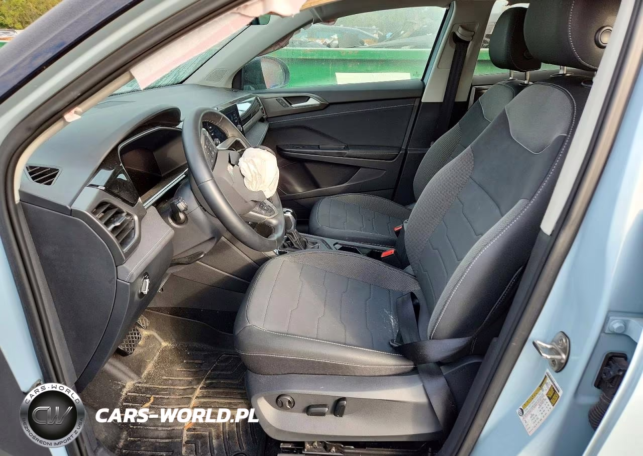 2025 Volkswagen Taos Se Black VIN:3VV3C7B28SM043000 - 7