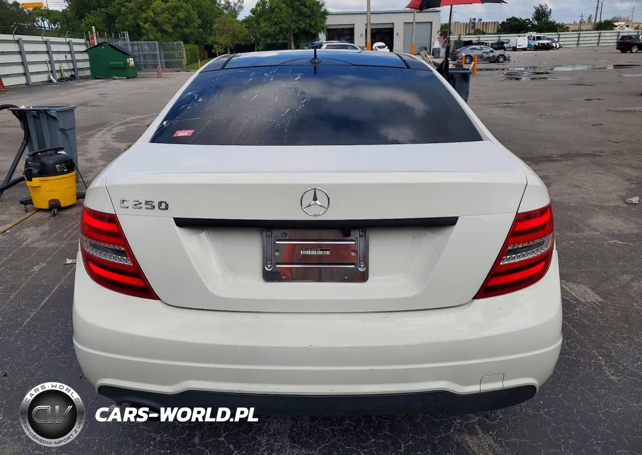 2012 Mercedes-Benz C 250 VIN:WDDGJ4HB7CF847548 - 6