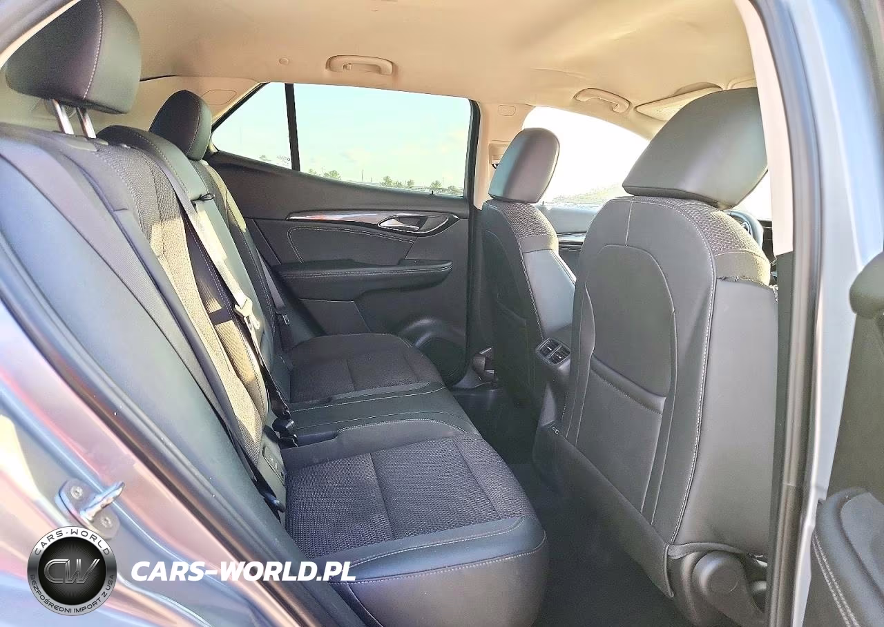 2023 Buick Envision Preferred VIN:LRBAZLR40PD067085 - 11