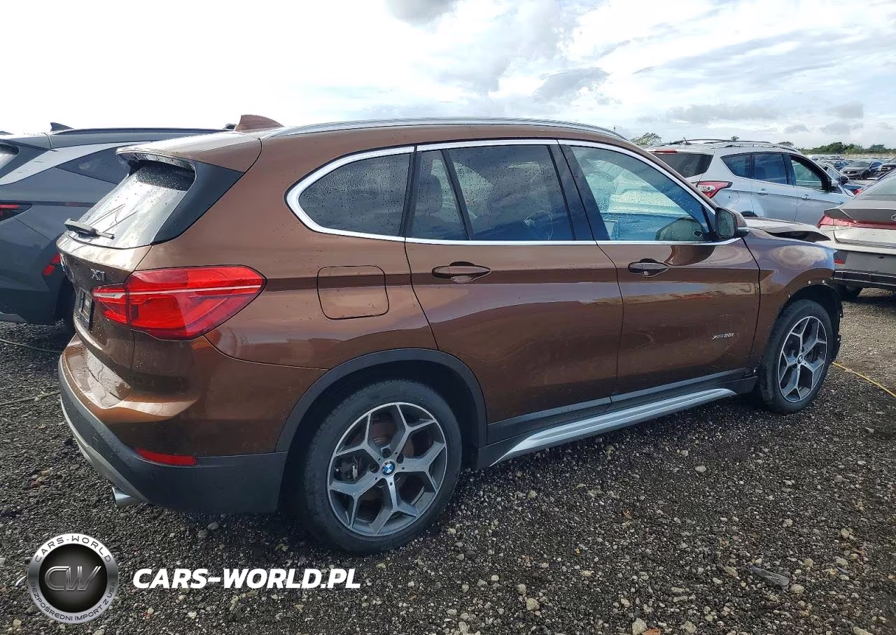 2017 BMW X1 xDrive28I VIN:WBXHT3C33H5F82651 - 3