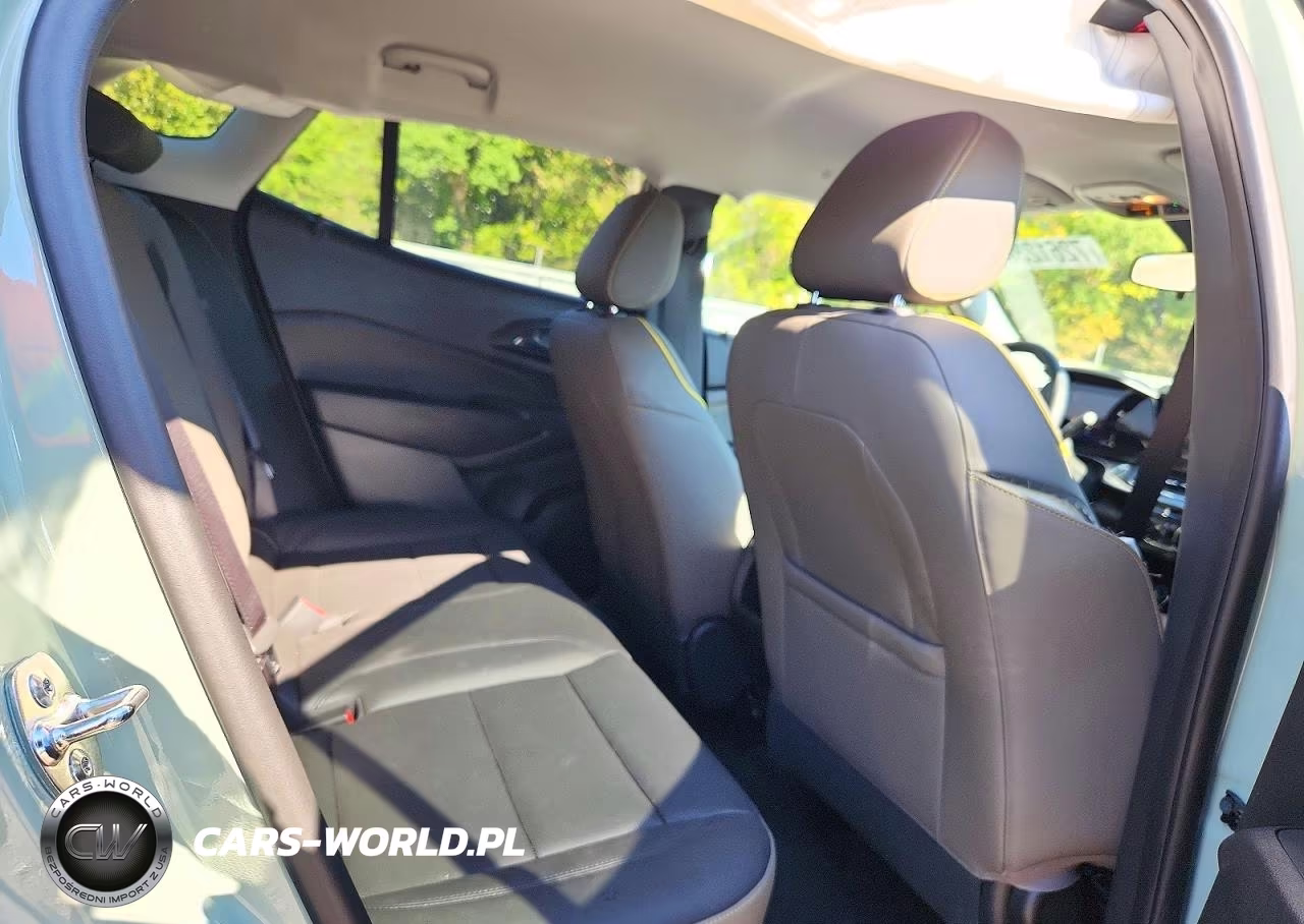 2026 Chevrolet Trax Activ VIN:KL77LKEPXTC129466 - 11