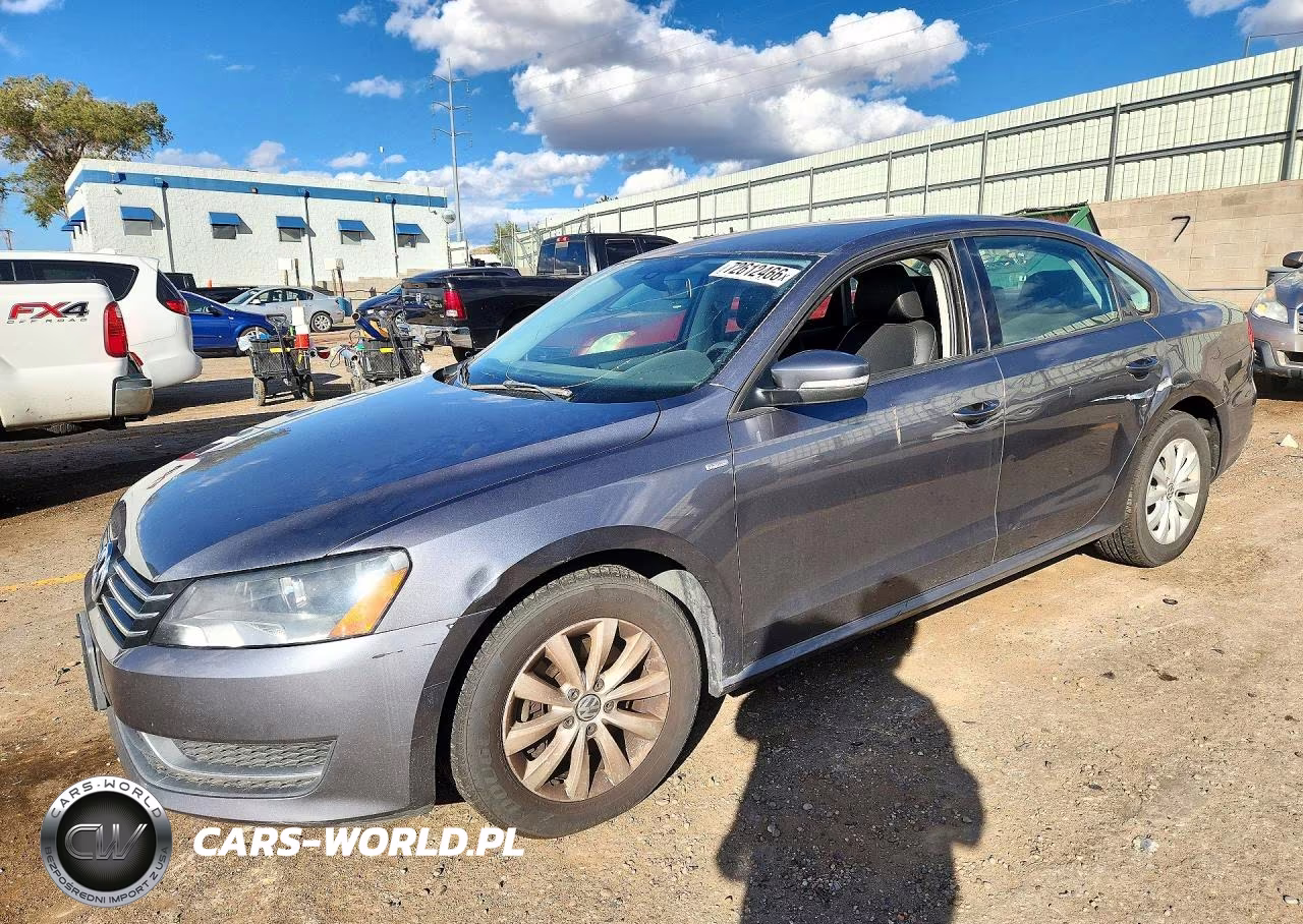 2015 Volkswagen Passat S