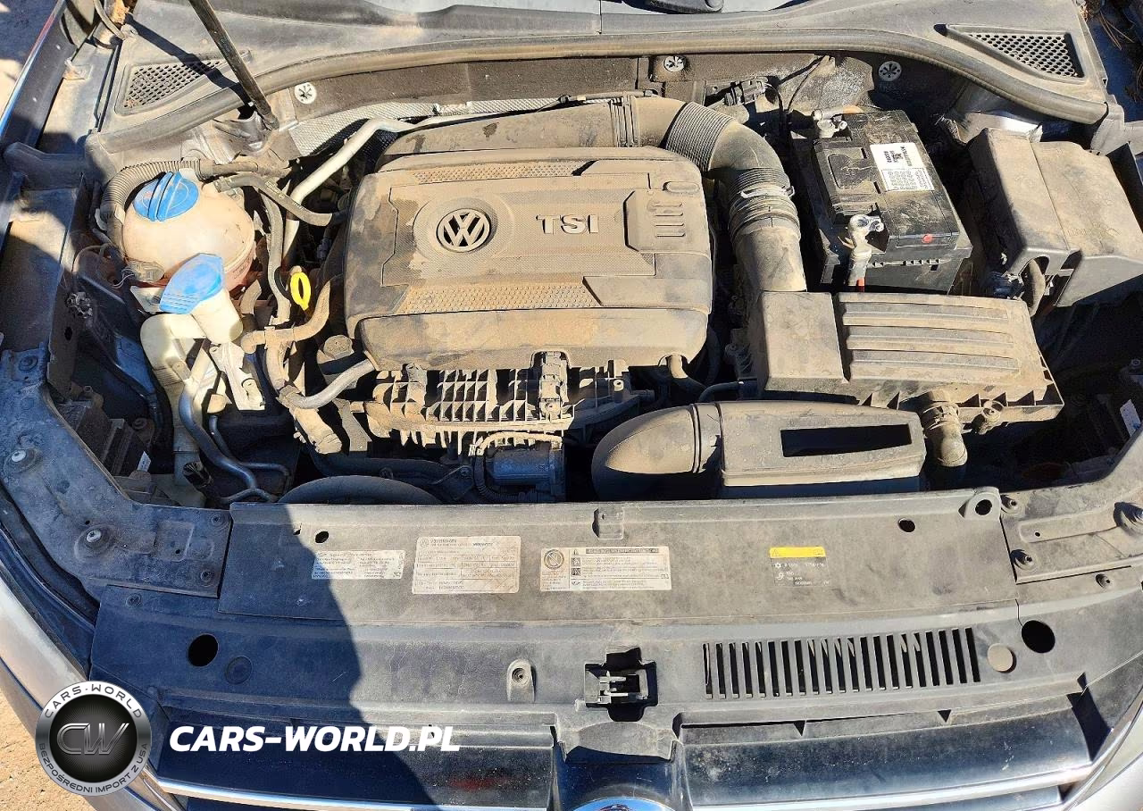 2015 Volkswagen Passat S VIN:1VWAT7A32FC087918 - 11