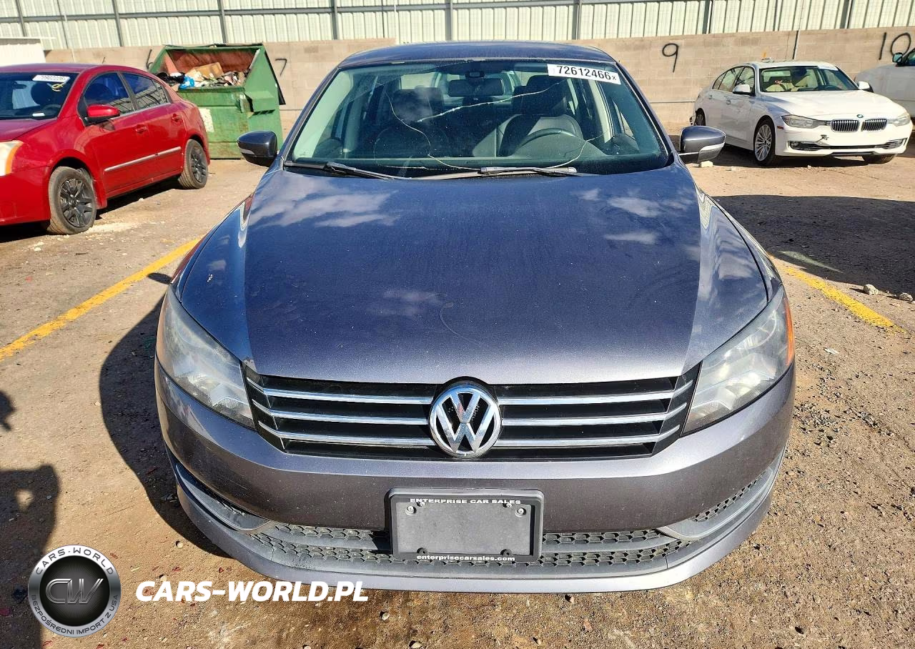 2015 Volkswagen Passat S VIN:1VWAT7A32FC087918 - 5