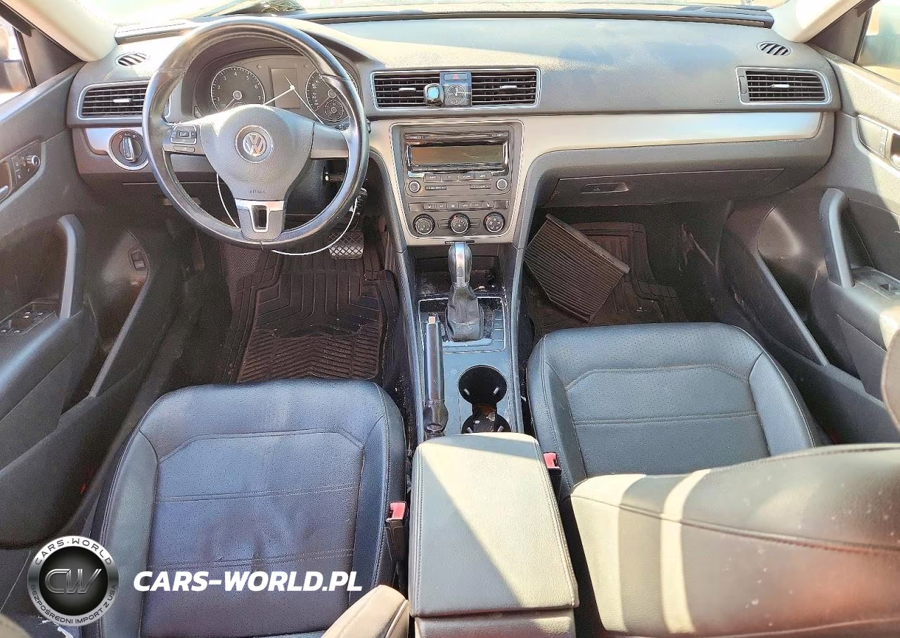 2015 Volkswagen Passat S VIN:1VWAT7A32FC087918 - 8
