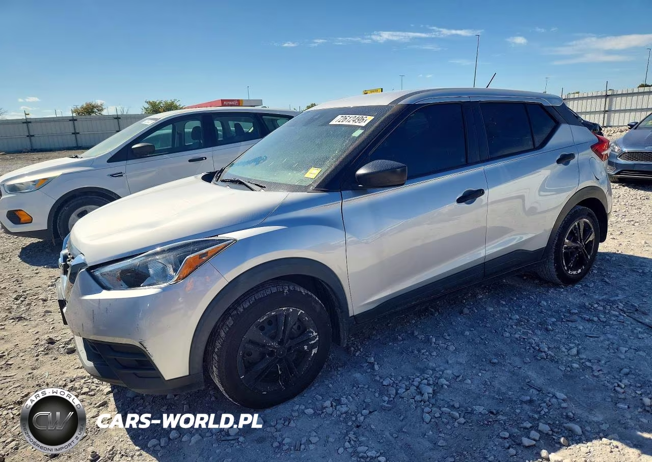 2020 Nissan Kicks S VIN:3N1CP5BV8LL556517 - 1