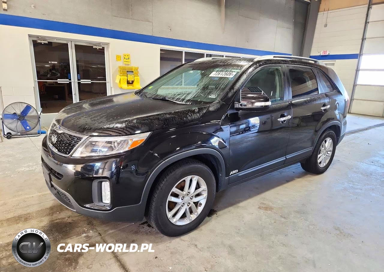 2014 Kia Sorento Lx VIN:5XYKTCA61EG445191 - 1