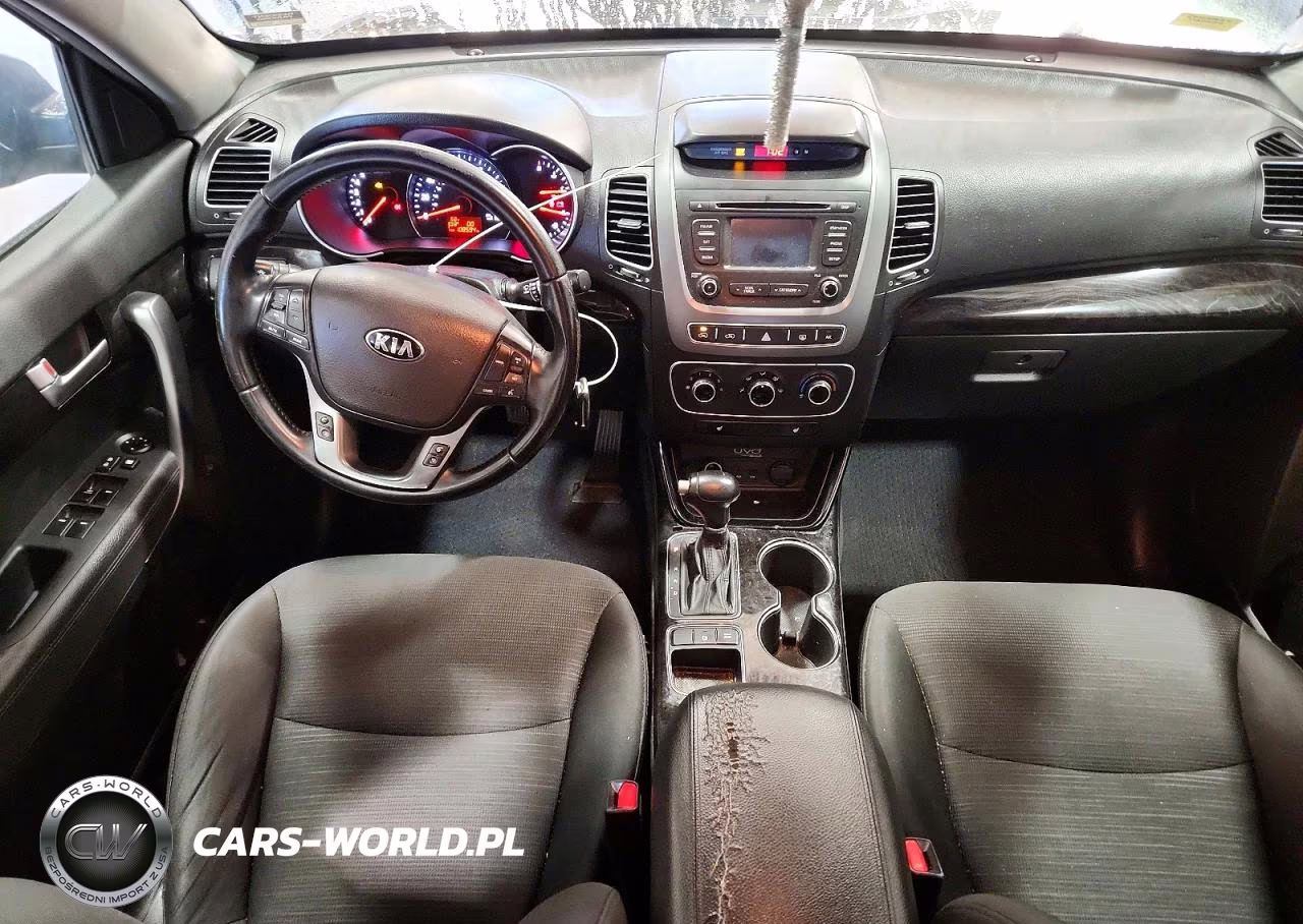 2014 Kia Sorento Lx VIN:5XYKTCA61EG445191 - 8