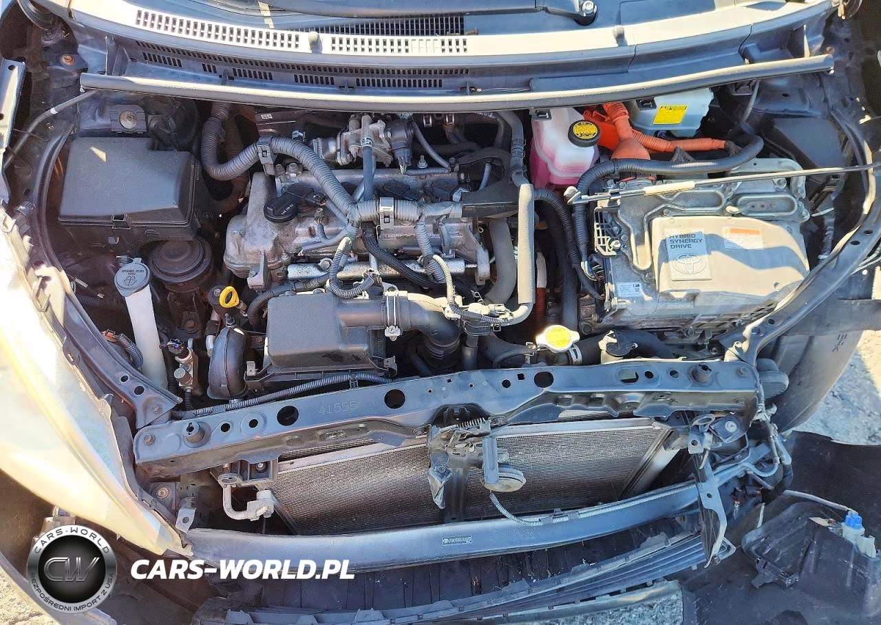 2012 Toyota Prius C Three VIN:JTDKDTB30C1005932 - 11