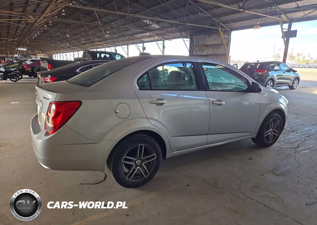 2015 Chevrolet Sonic Ls VIN:1G1JA5SH0F4126614 - 3