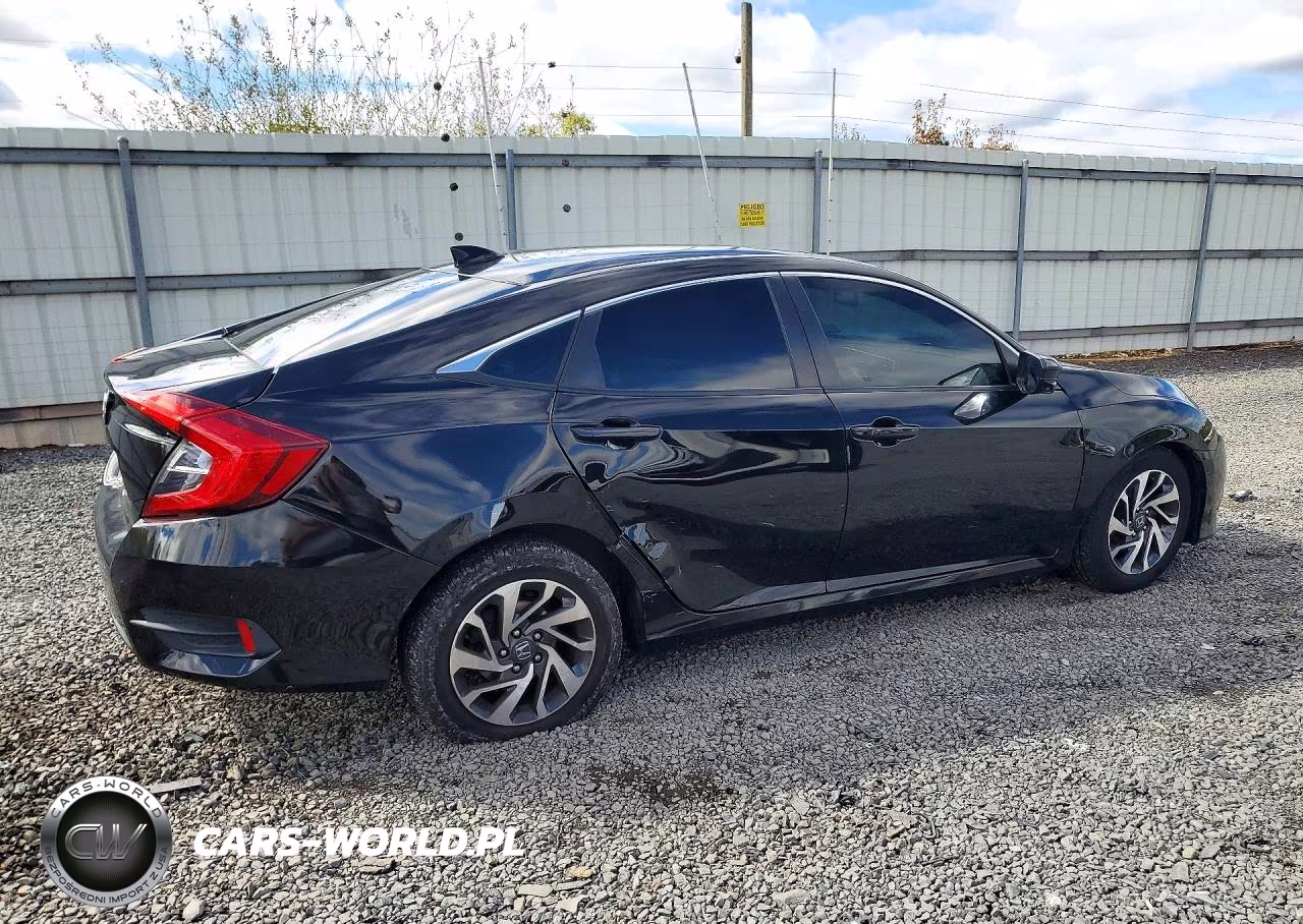 2018 Honda Civic Ex VIN:2HGFC2F73JH591067 - 3