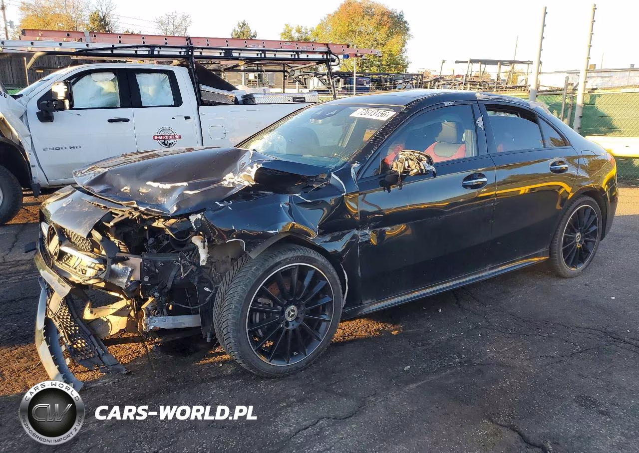 2020 Mercedes-Benz A 220 4Matic VIN:W1K3G4FB4LJ199468 - 1