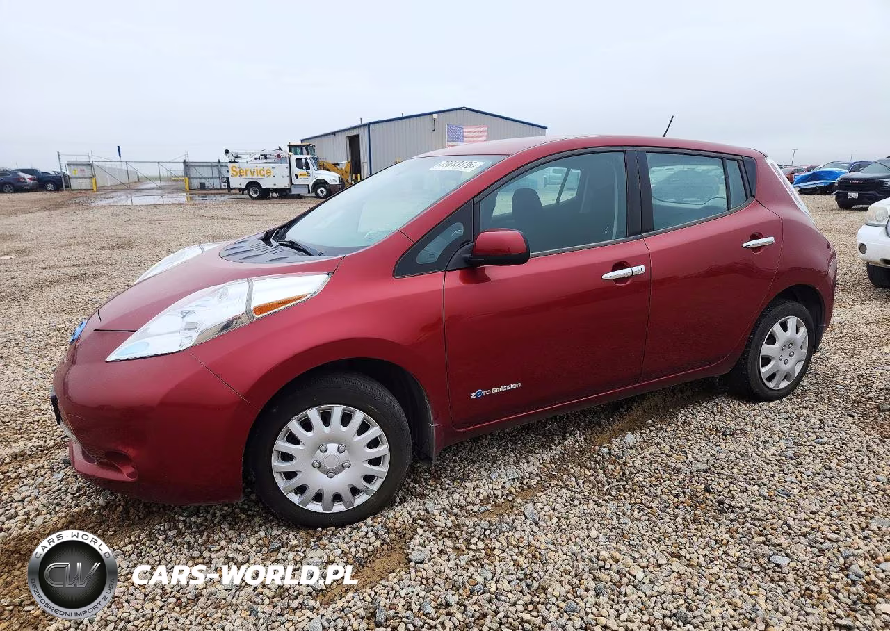 2015 Nissan Leaf S – zdjęcie 1 z 12