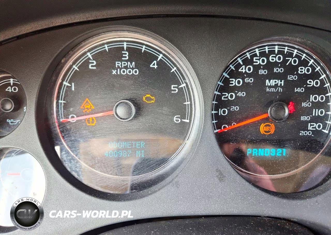 2008 GMC Yukon Xl C1500 VIN:1GKFC16J58R246027 - 9