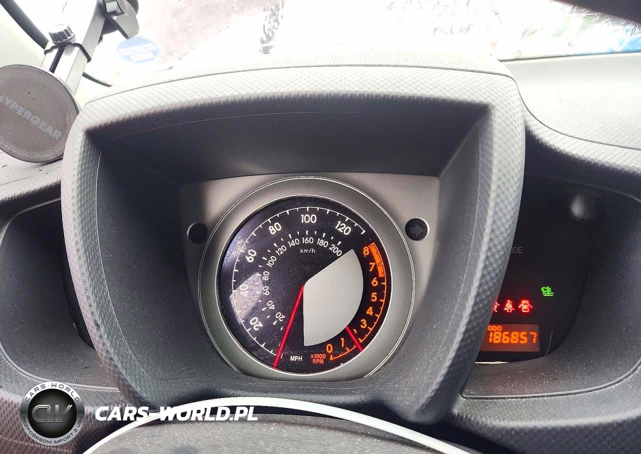 2010 Scion Xd Base VIN:JTKKU4B48A1000191 - 9
