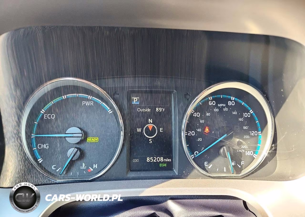 2018 Toyota Rav4 Hv Limited VIN:JTMDJREV9JD183156 - 9