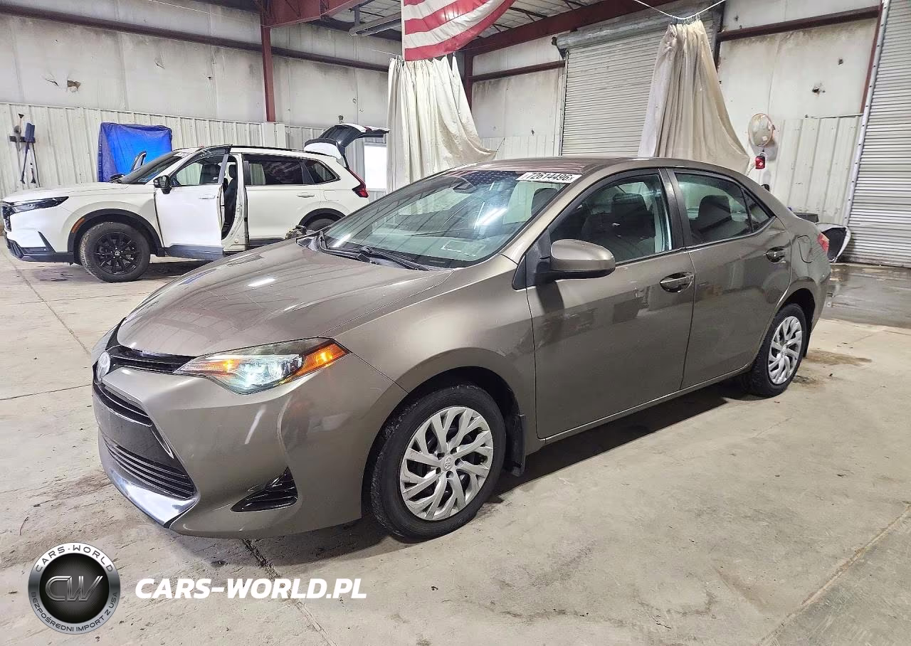 2018 Toyota Corolla Le – zdjęcie 1 z 12