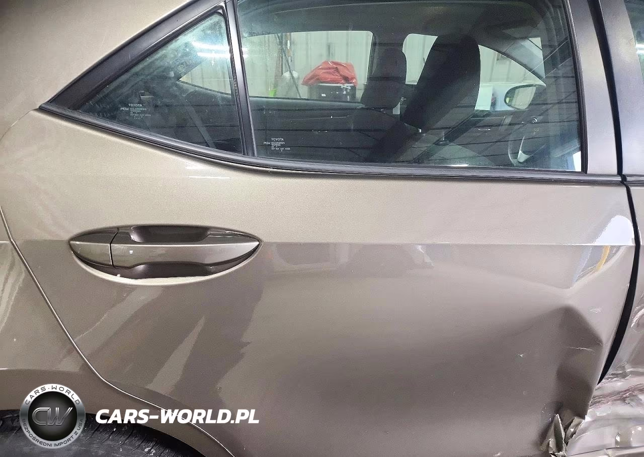 2018 Toyota Corolla Le VIN:2T1BURHE7JC002806 - 10