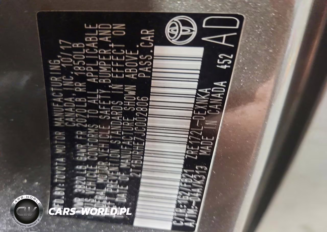 2018 Toyota Corolla Le VIN:2T1BURHE7JC002806 - 12