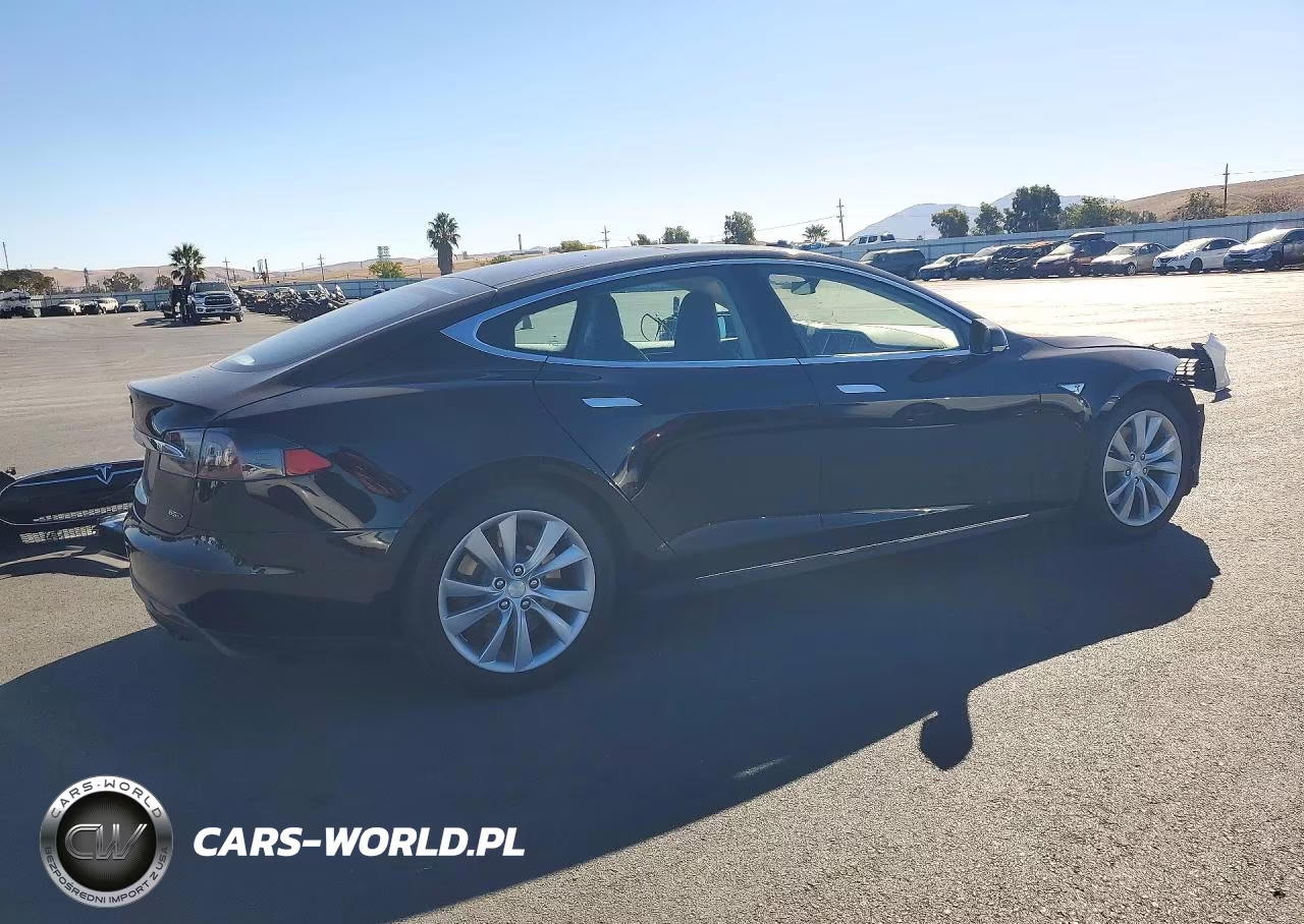 2015 Tesla Model S 85D VIN:5YJSA1H26FF086913 - 3